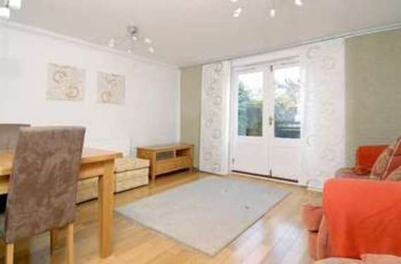 3 bedroom Detached t...